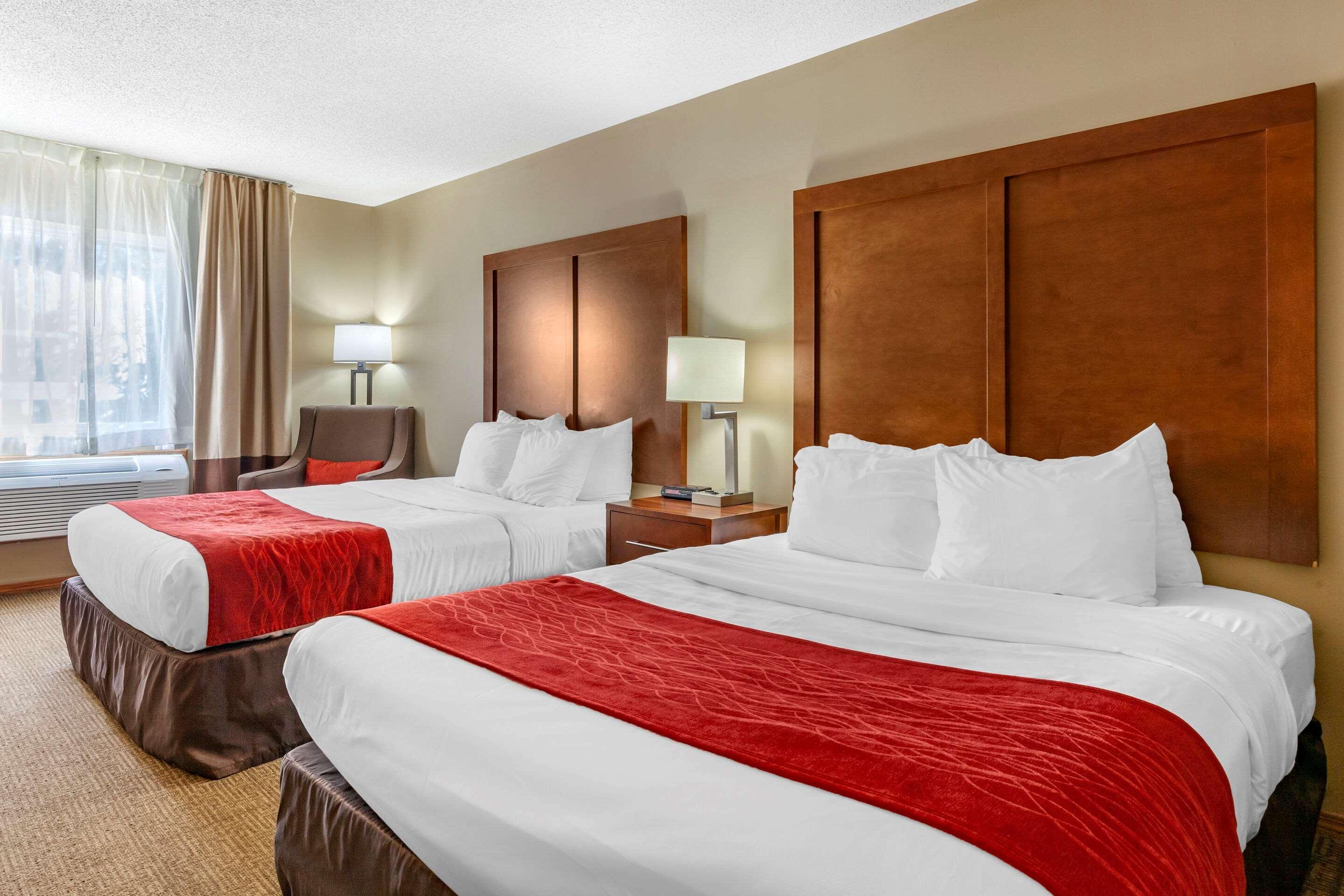 Comfort Inn Rhinelander Exterior photo
