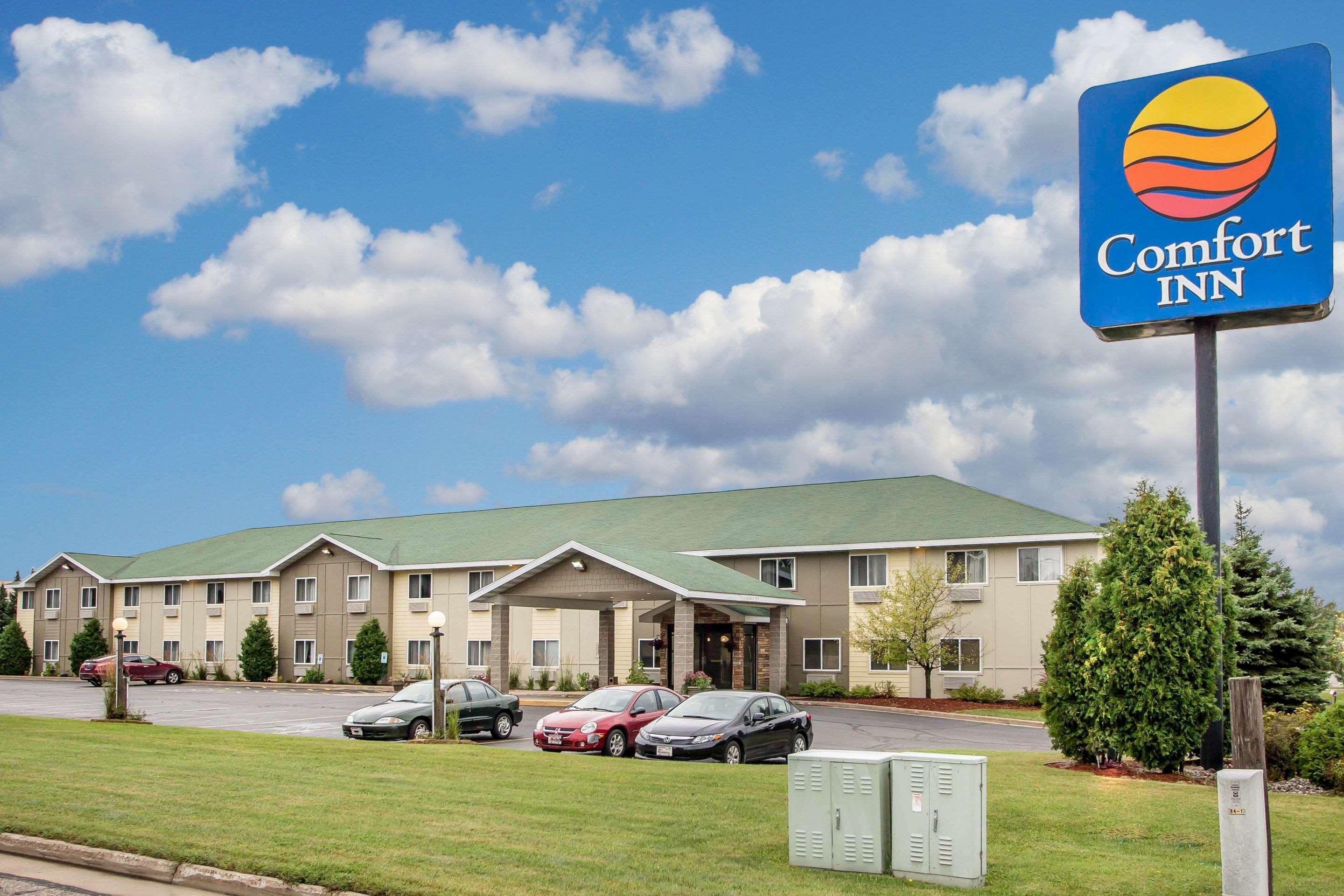 Comfort Inn Rhinelander Exterior photo