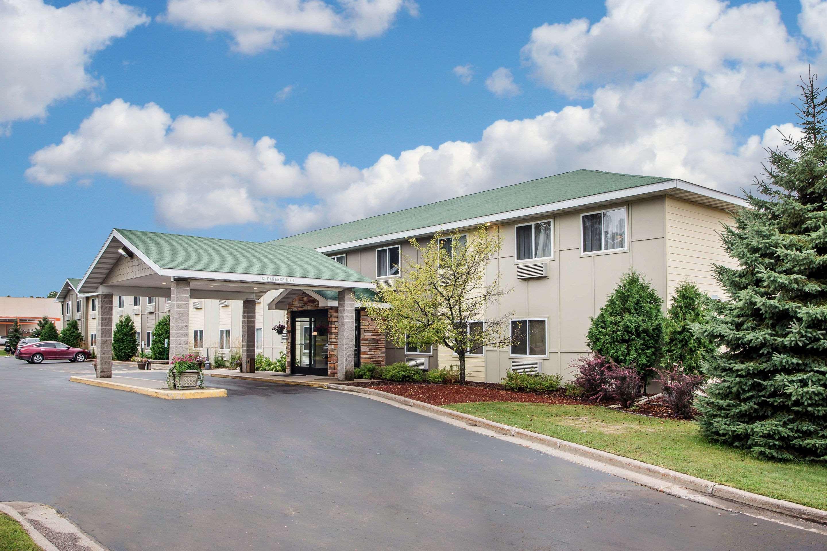 Comfort Inn Rhinelander Exterior photo